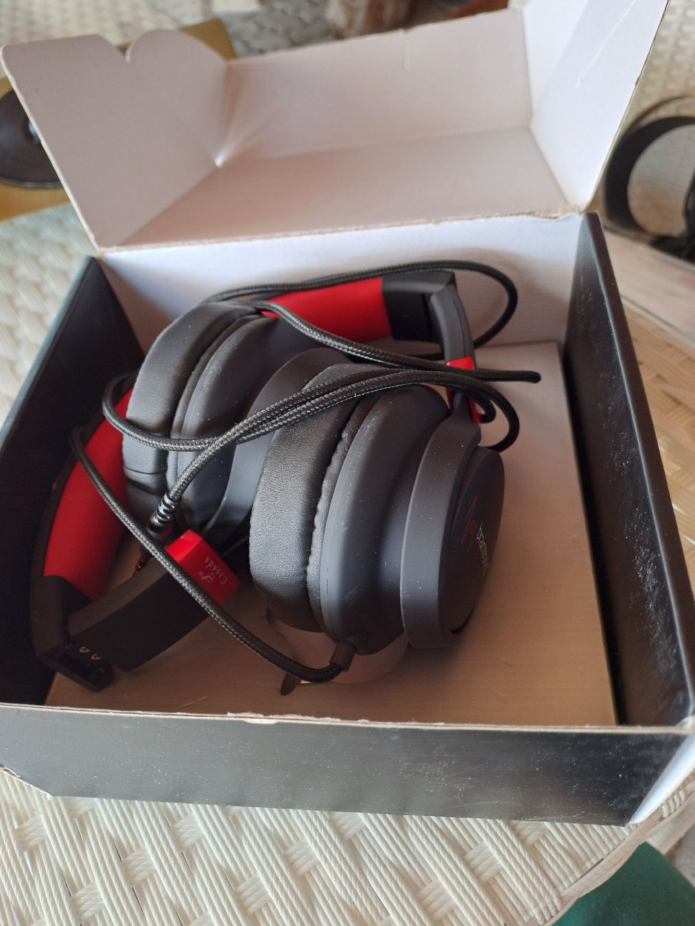 Casques audio: braintronics HEADPHONES – D'occasion à Uetendorf par Essiggurken 1