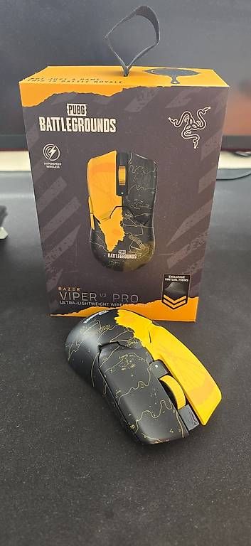 Mouse: Gaming Maus Razer Viper V2 Pro - PUBG Edition – Usato da Oberrohrdorf venduto da Desteny1