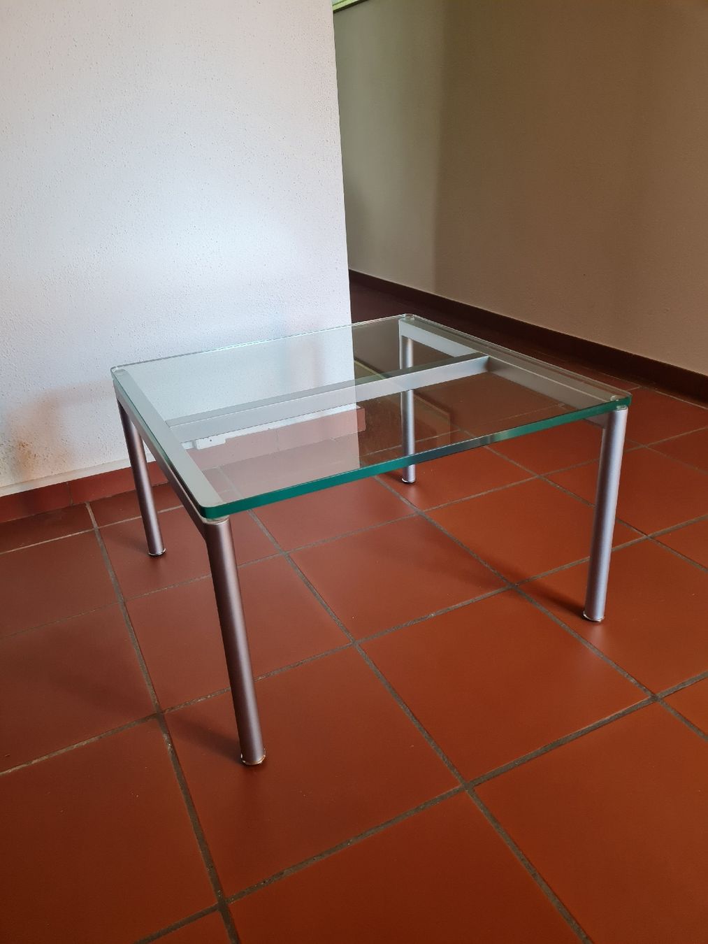 Tables: Salontisch Glas klein – D'occasion à Kleinandelfingen par reg_yg6p