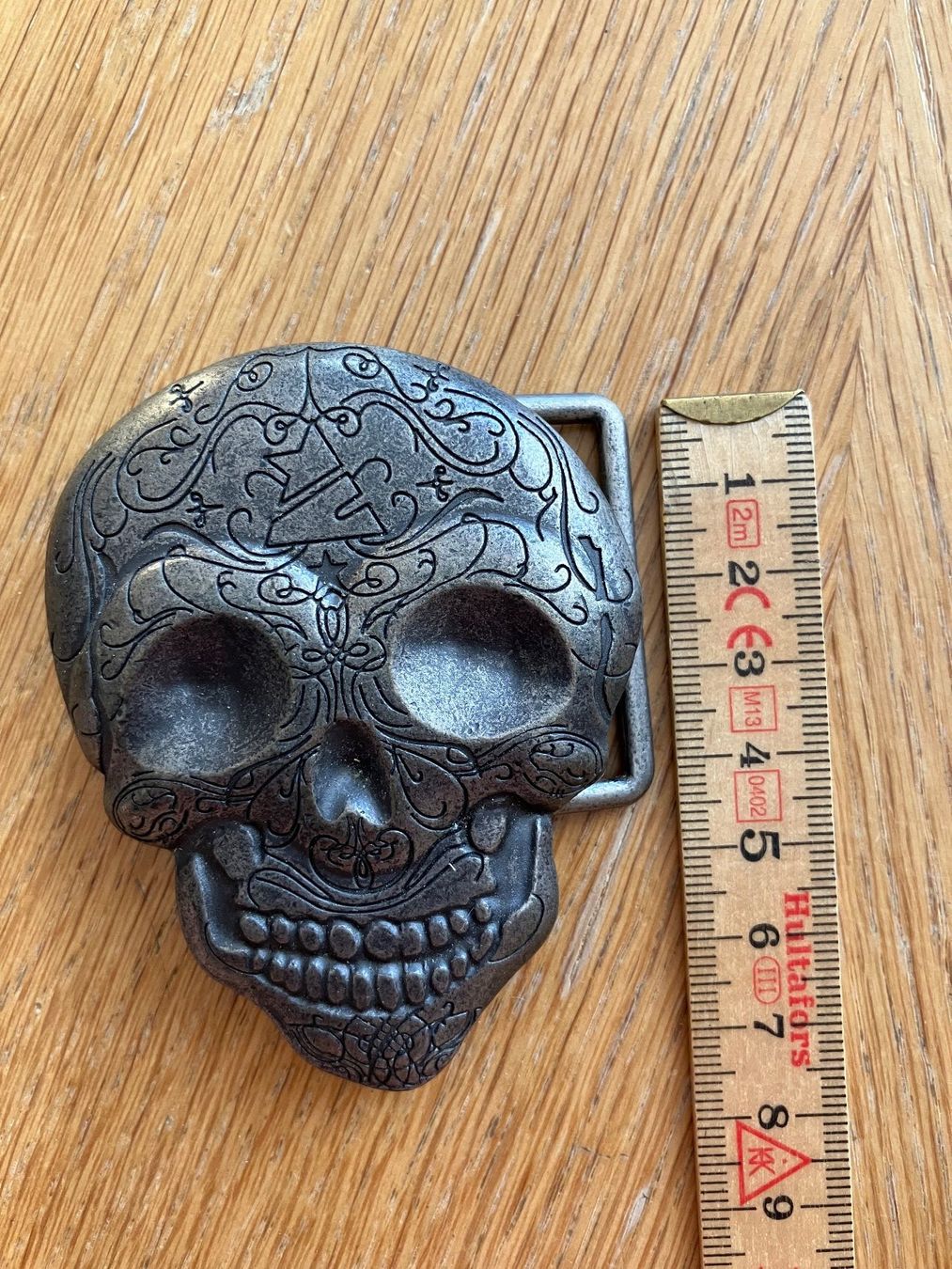Gürtelschnallen: Gürtelschnalle - Totenkopf – Gebraucht aus Brienz BE von MosMaz 2