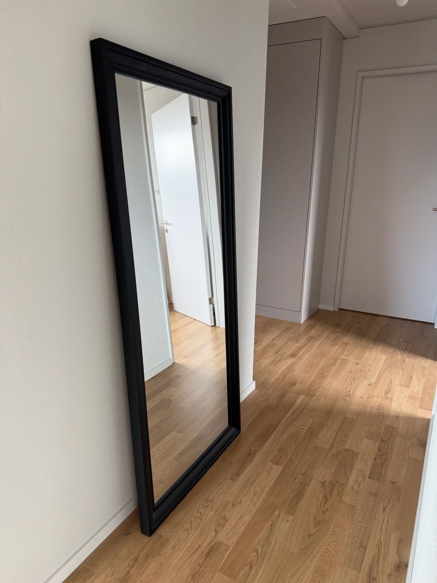 Ikea Spiegel: Ikea Spiegel Schwarz – Gebraucht aus Kriens von liv_fkq6