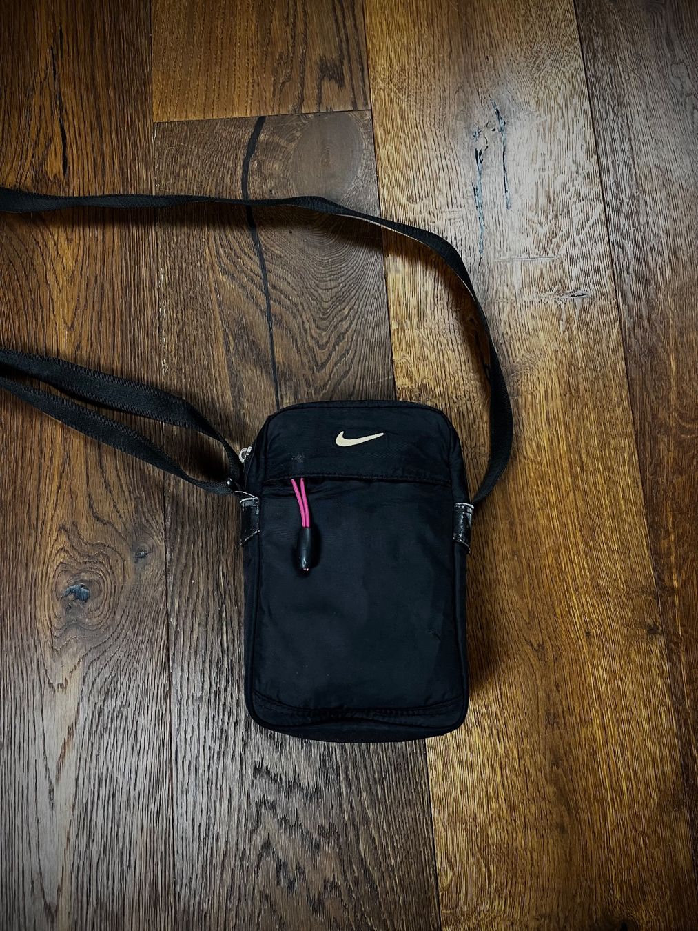 Nike Borse: Nike Umhängetasche – Usato da Lindau venduto da KT_Vintage 1