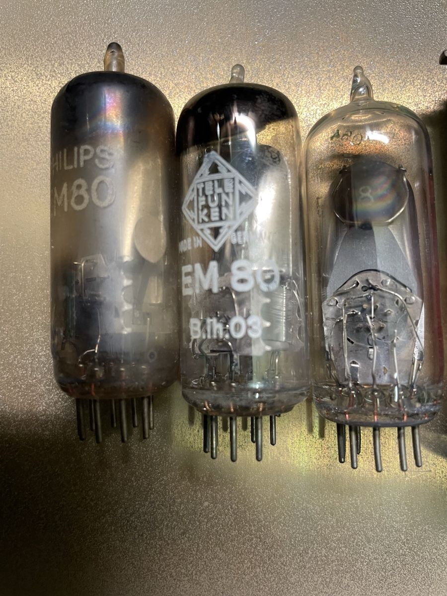 Elektronikbauteile: Anzeige Röhren alt – Defekt aus Oftringen von Jradioman 1