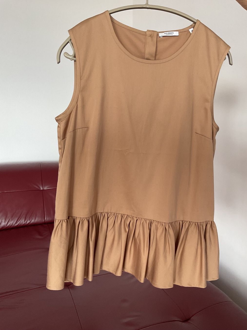 T-shirt: T-shirt – Nuovo (secondo la descrizione) da Neuchâtel venduto da sta_7qfy 1