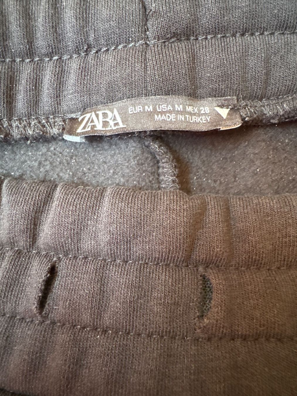 Zara Gonne: maxi jupe – Usato da gurzelen venduto da malu04 4