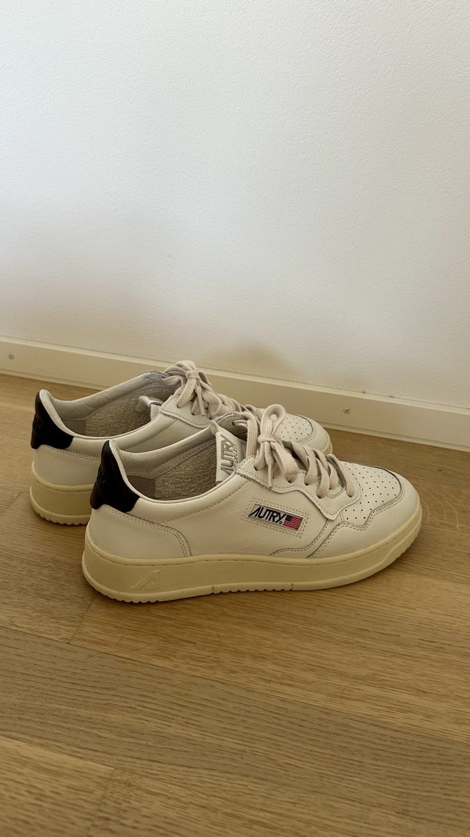 Autry Scarpe da uomo: Autry Medalist Sneaker – Usato da Münsingen venduto da Tobias200048 2