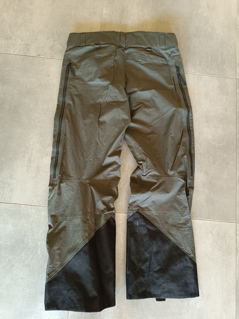 Peak Performance Hosen: Pantaloni sci Peak Performance uomo taglia M grigi – Gebraucht aus Dino von bin_2zfr 1