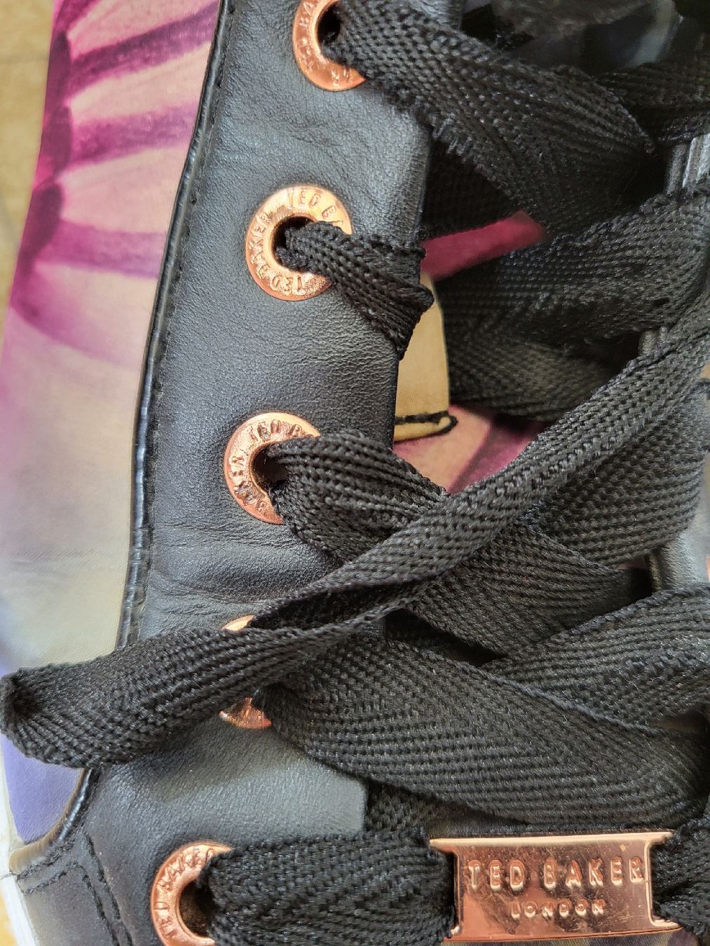 Ted Baker Scarpe da uomo: Hohe Sneakers von Ted Baker – Usato da Zweisimmen venduto da Adorable 6