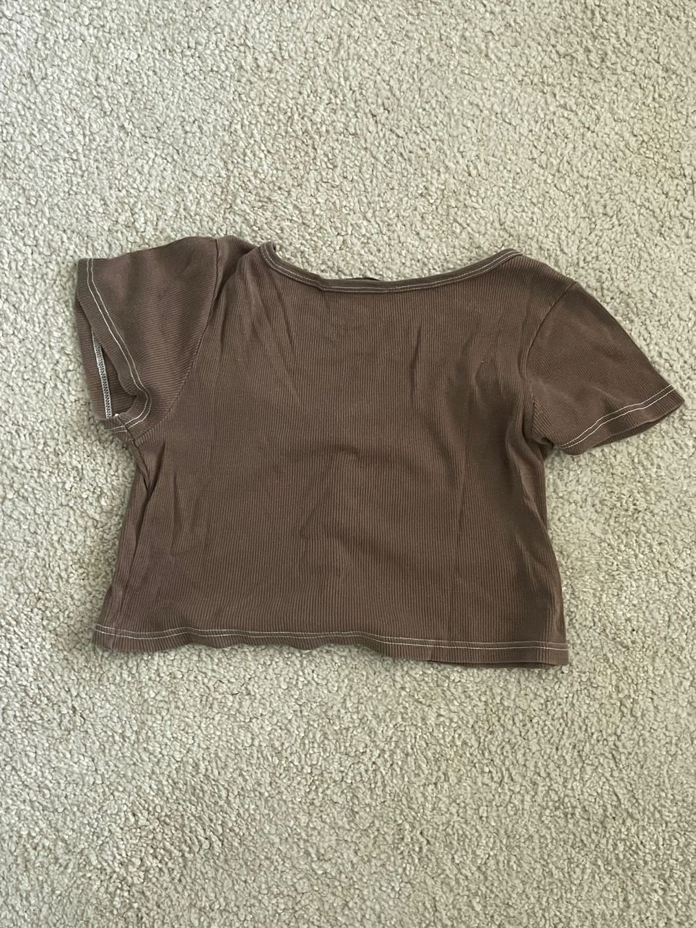 Brandy Melville Tops: Süsses Top von Brandy Melville – Gebraucht aus Zürich von liz_l6f7 1
