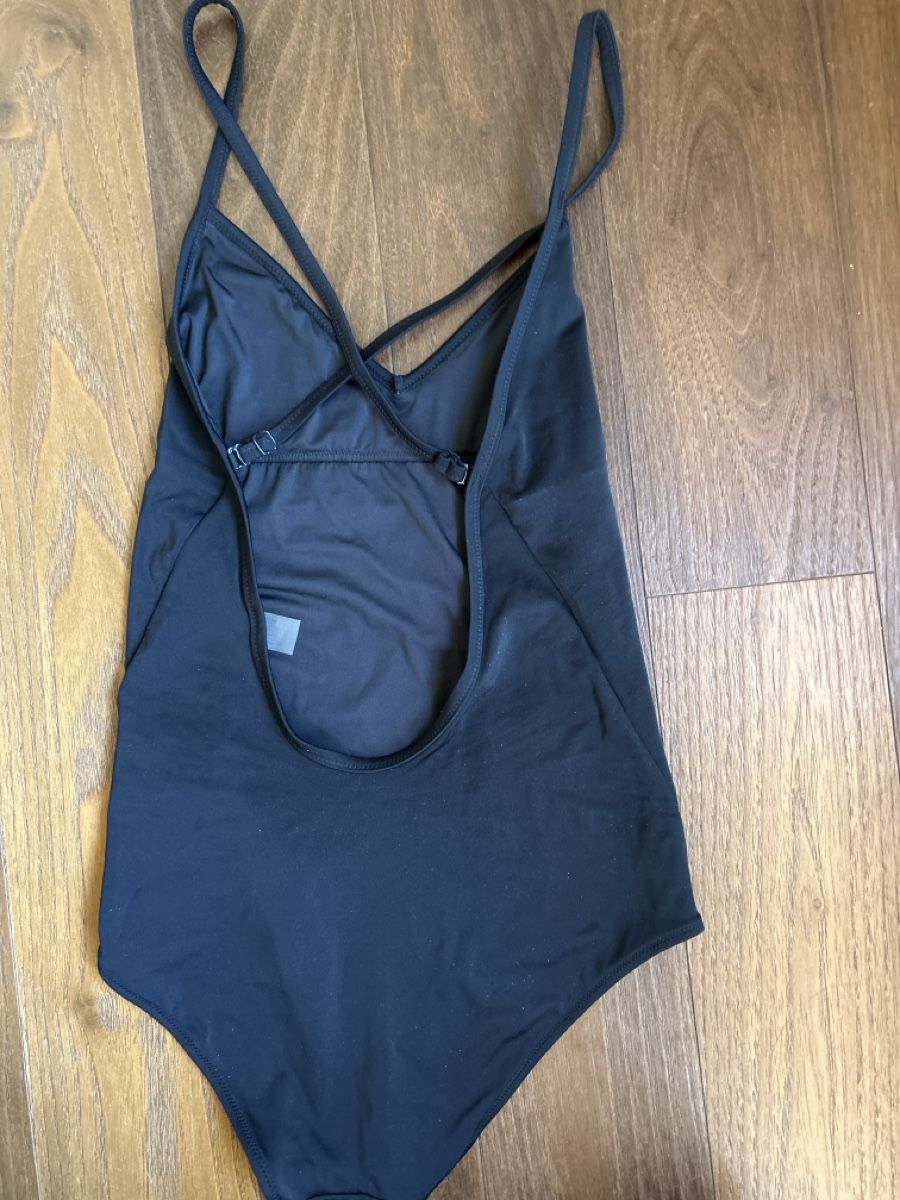 Puma Badekleider & Bikinis: Puma Badeanzug XL neu – Neu und originalverpackt aus Maloja von liv_5gzx 1