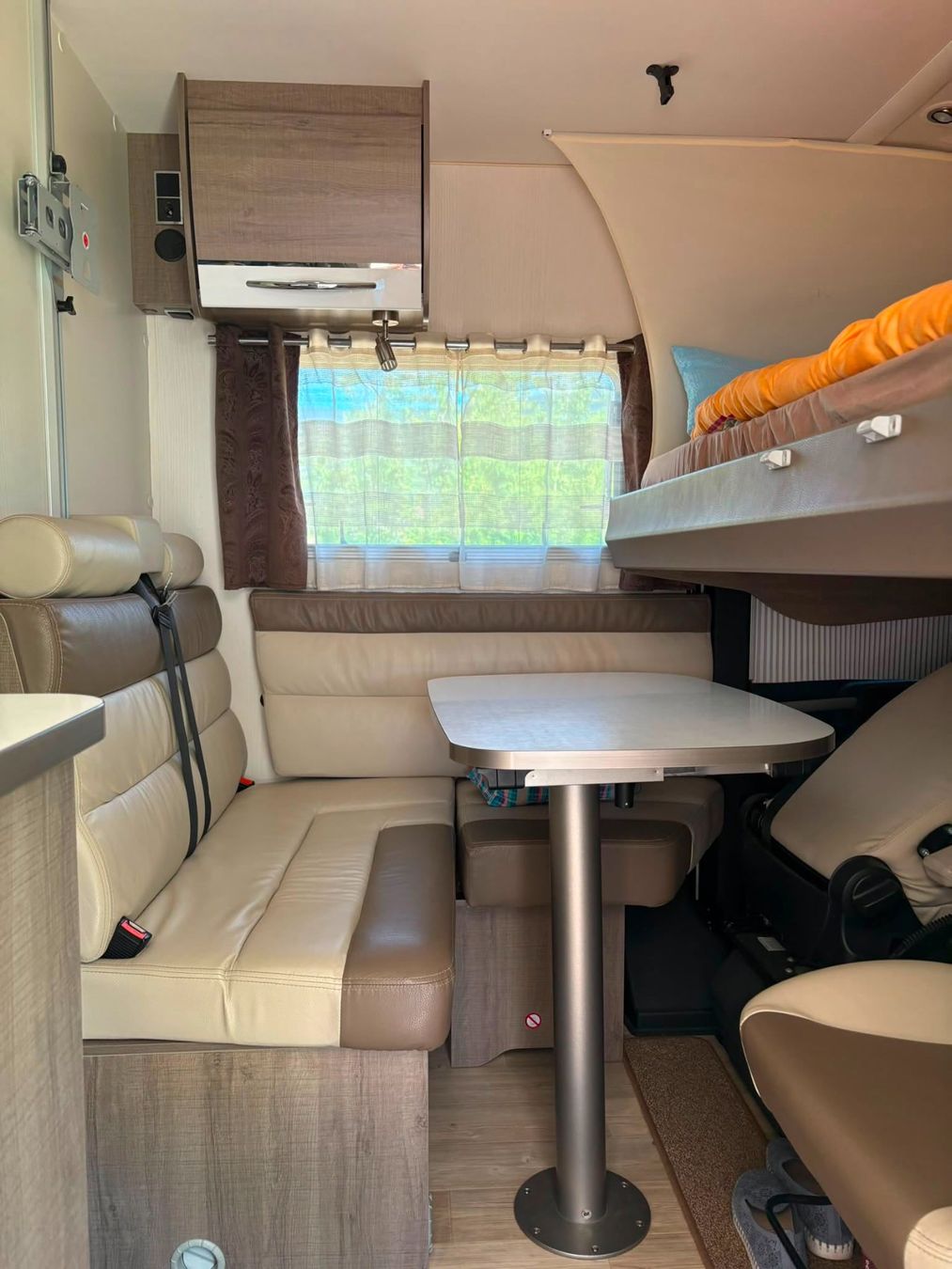 Pilot Veicoli da campeggio: Wohnmobile Pilote G600 Essentiel – Usato da Niederried b. Kall venduto da Riffustar 2