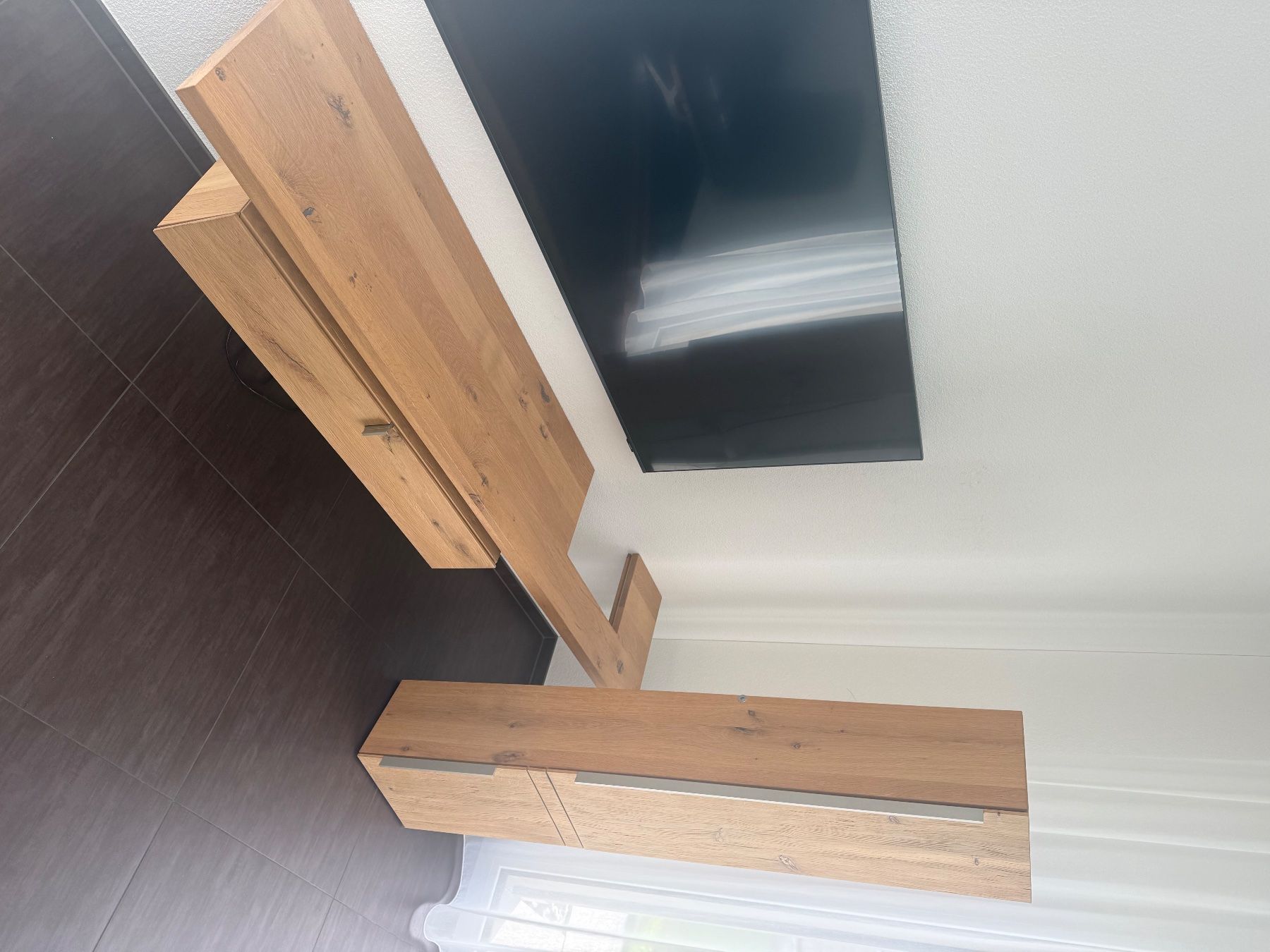 Pfister Mobili TV: THIELEMEYER Designer Mobel ,Masive Eiche mit Beleuchtung – Usato da Hellbühl venduto da Rodgers67 9