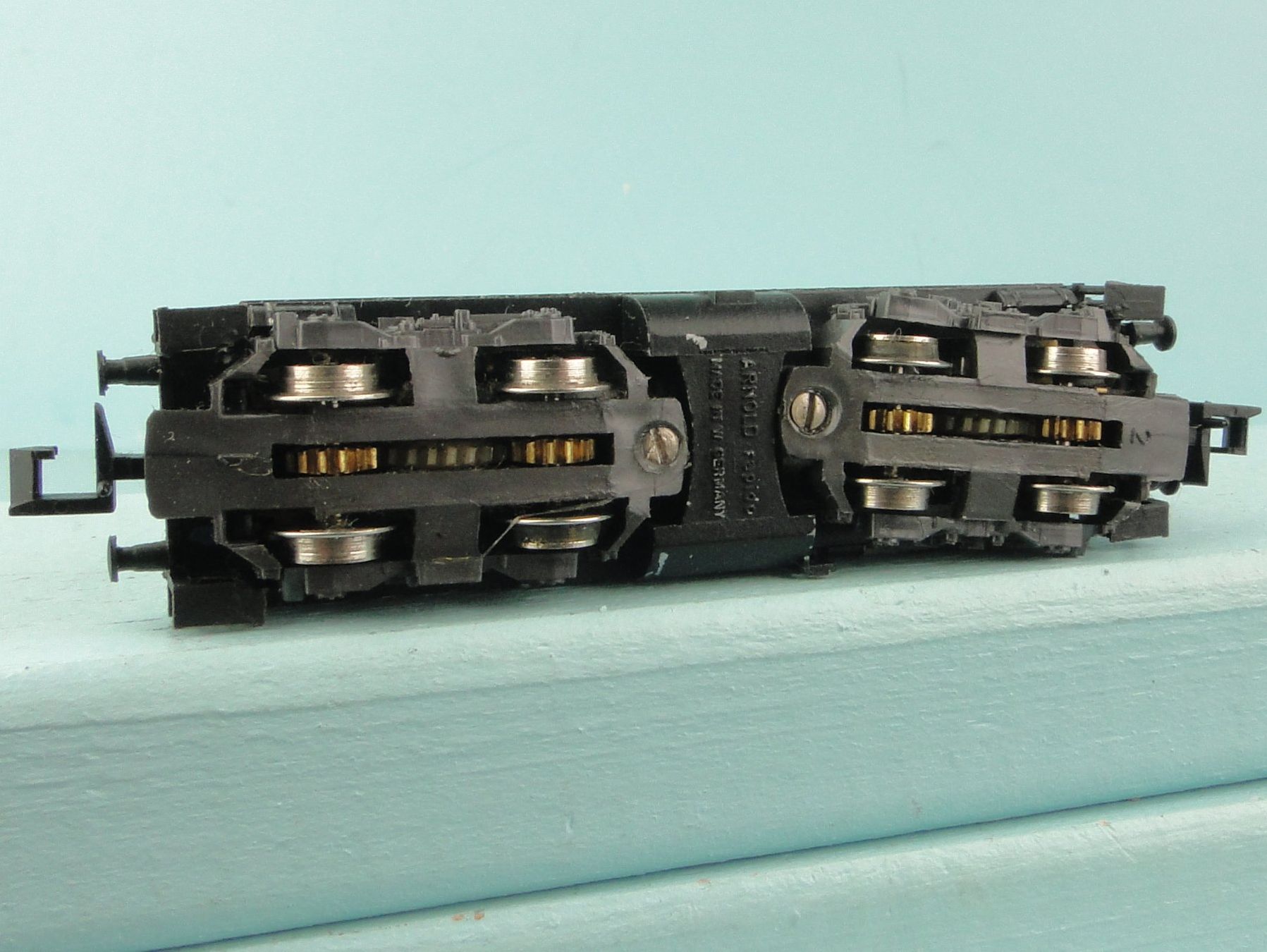 Arnold Modellini di ferrovie: Arnold Spur N BR 211 – Usato da Bülach venduto da Albitrain 2