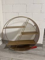 Wandregal aus Metall  Ø 60 cm  Goldfarben