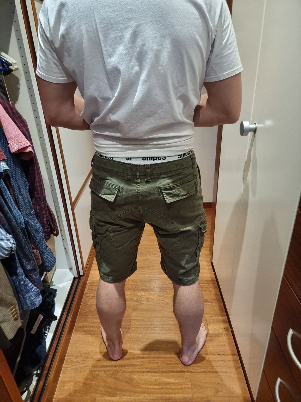 Pantaloni: Short cargo kaki homme - Taille XL – Nuovo (secondo la descrizione) da Prez-vers-Noréaz venduto da mar_ius 1
