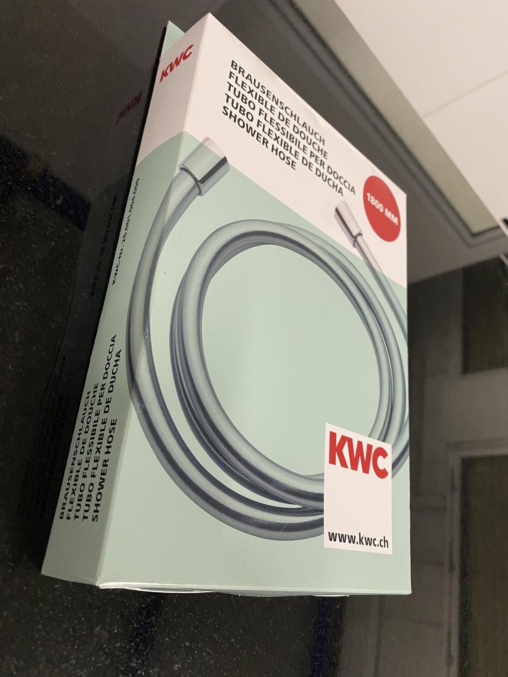 Kwc Soffioni doccia: KWC Brauseschlauch 1800mm Supreme – Nuovo e nell'imballaggio originale da Luterbach venduto da ron_rd6h 1