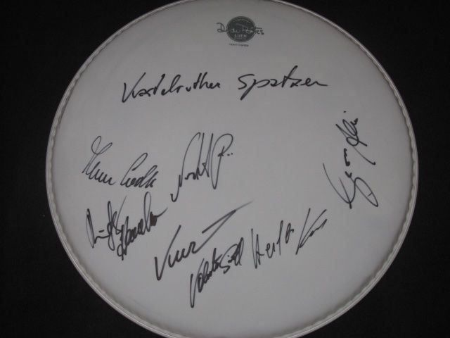 Autografi: Kastelruther Spatzen Autogramm Drumfell – Usato da Kaisten venduto da Simpsons4