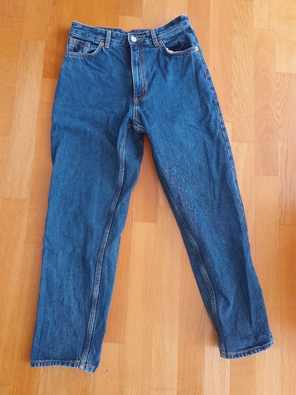 Monki Jeans: Monki Jeans Straight Fit – Neu (gemäss Beschreibung) aus Winterthur von MaaKath