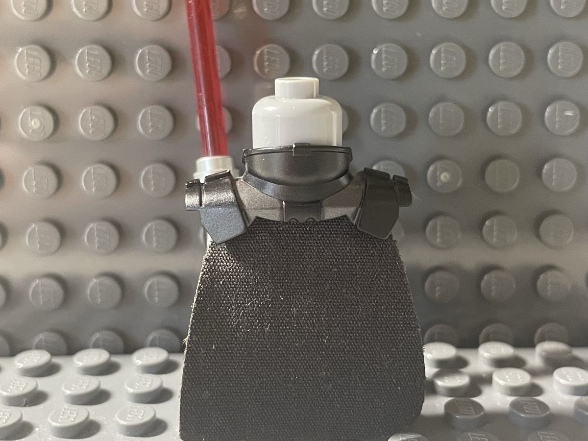 Lego Spielzeuge: LEGO Star Wars Figur - Darth Revan mit Lichtschwert! – Gebraucht aus Laufen von jer_zr9c 2