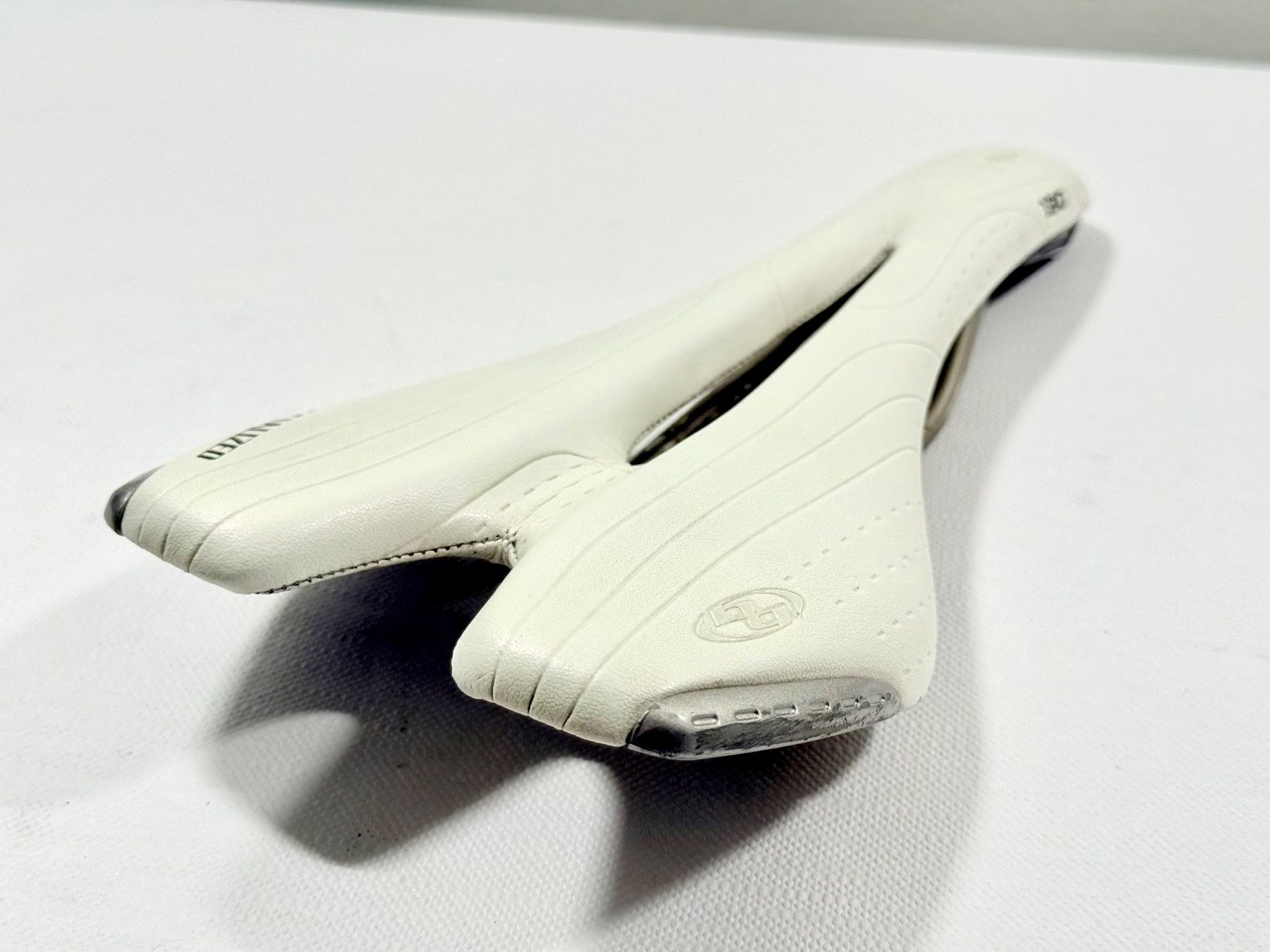 Specialized Ersatzteile: Specialized PHENOM 130 TITANIUM Sattel 201g / 2610 – Gebraucht aus Luzern von bikeandbeltcom 2