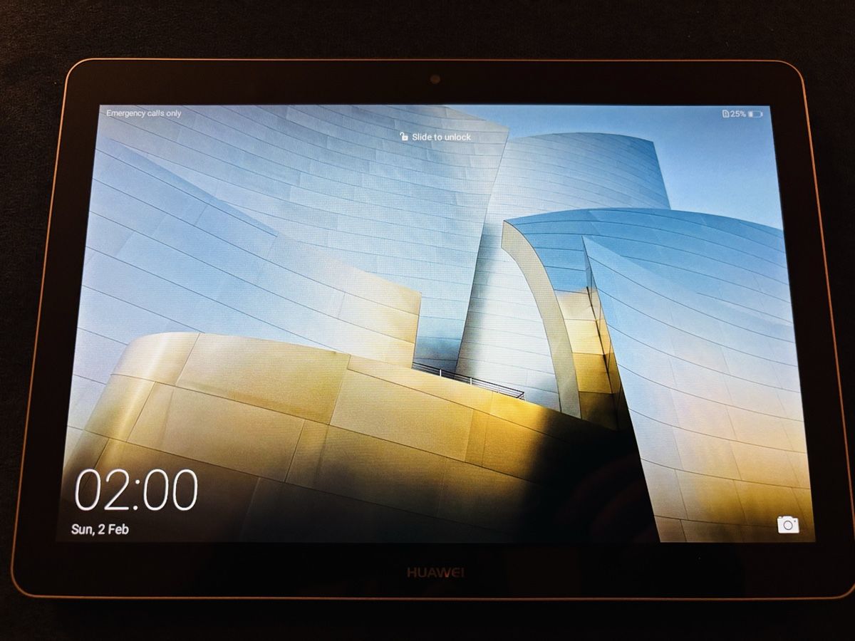 Huawei Tablet PC: HUAWEI Mediapad T3 10 Tablet WiFi – Usato da Zürich venduto da dennisbooker2001 1