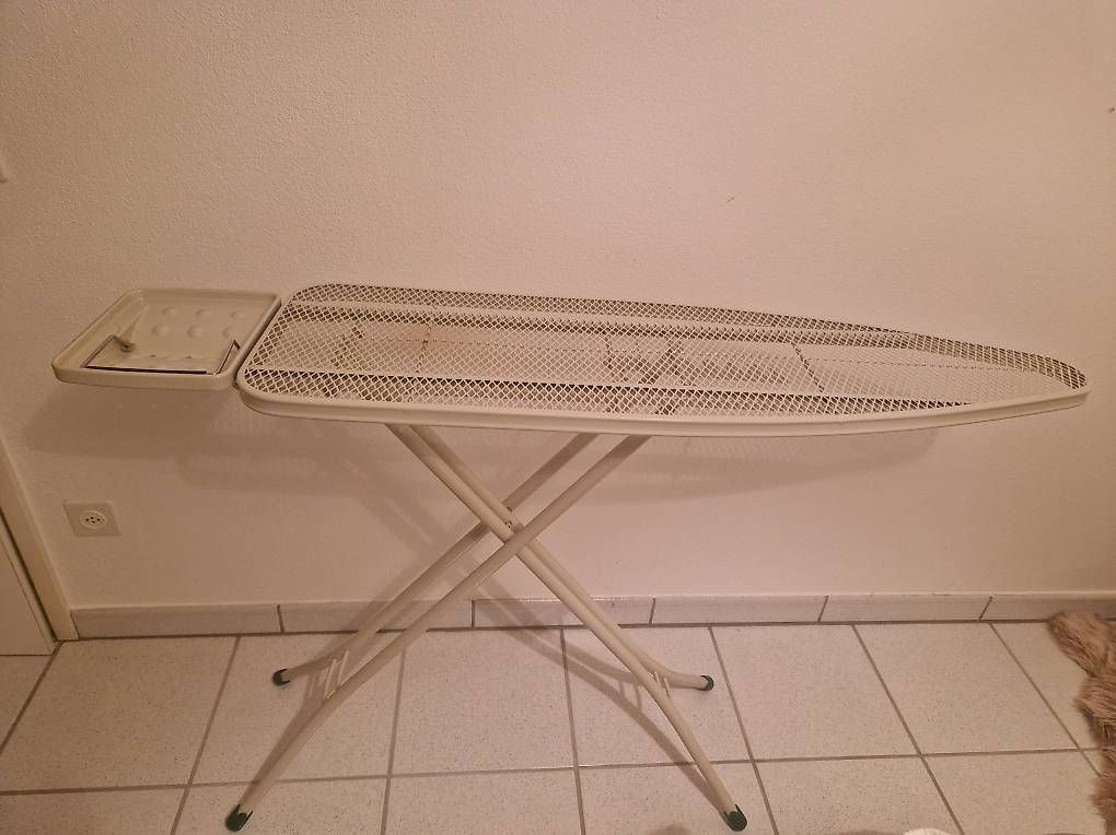 Bügelbretter: Asse da stiro – Gebraucht aus Aurigeno von dan_2xx2 2