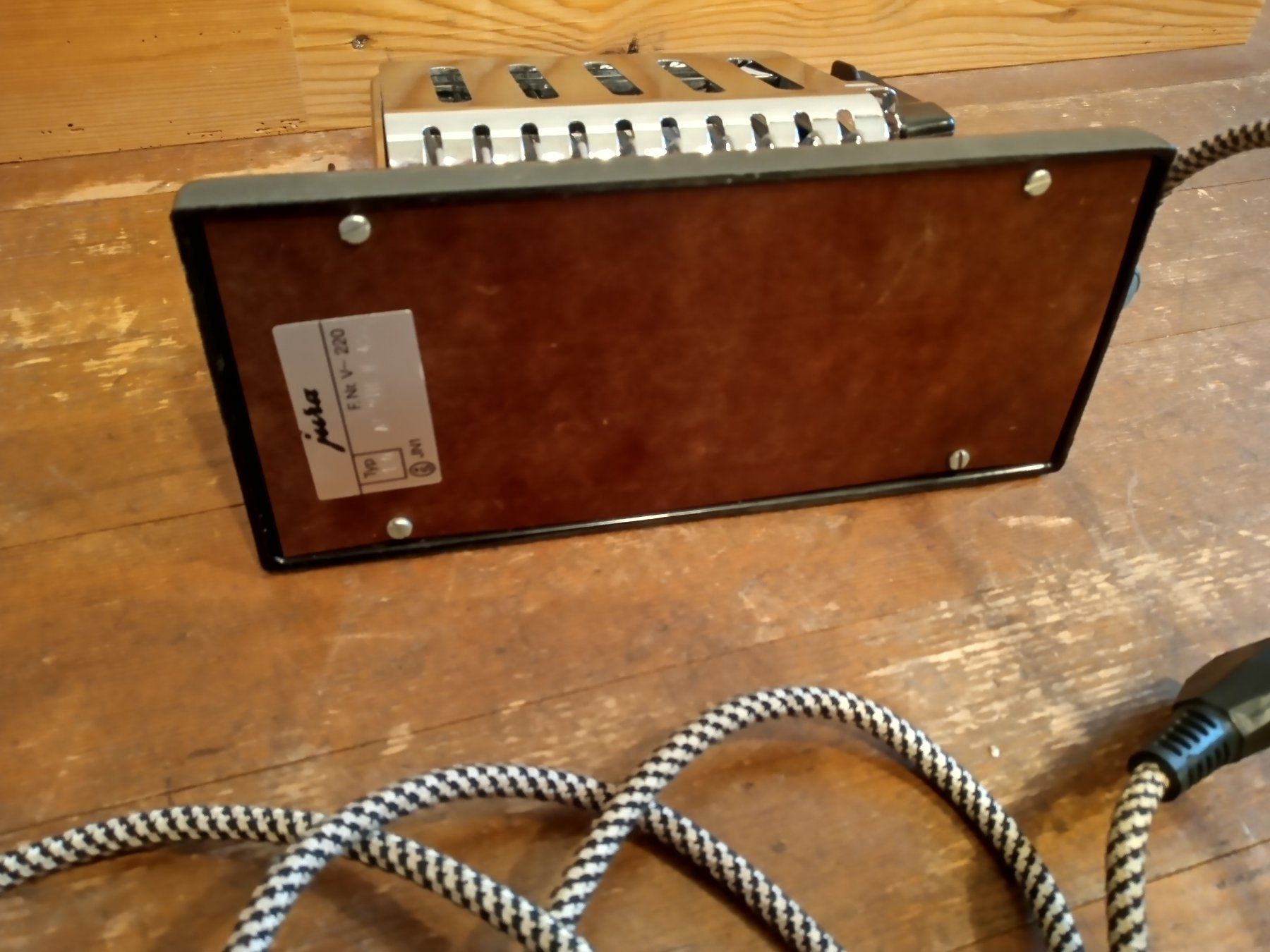Jura Elettrodomestici da cucina: Jura Toaster – Usato da Prez-vers-Siviriez venduto da Monija70 7