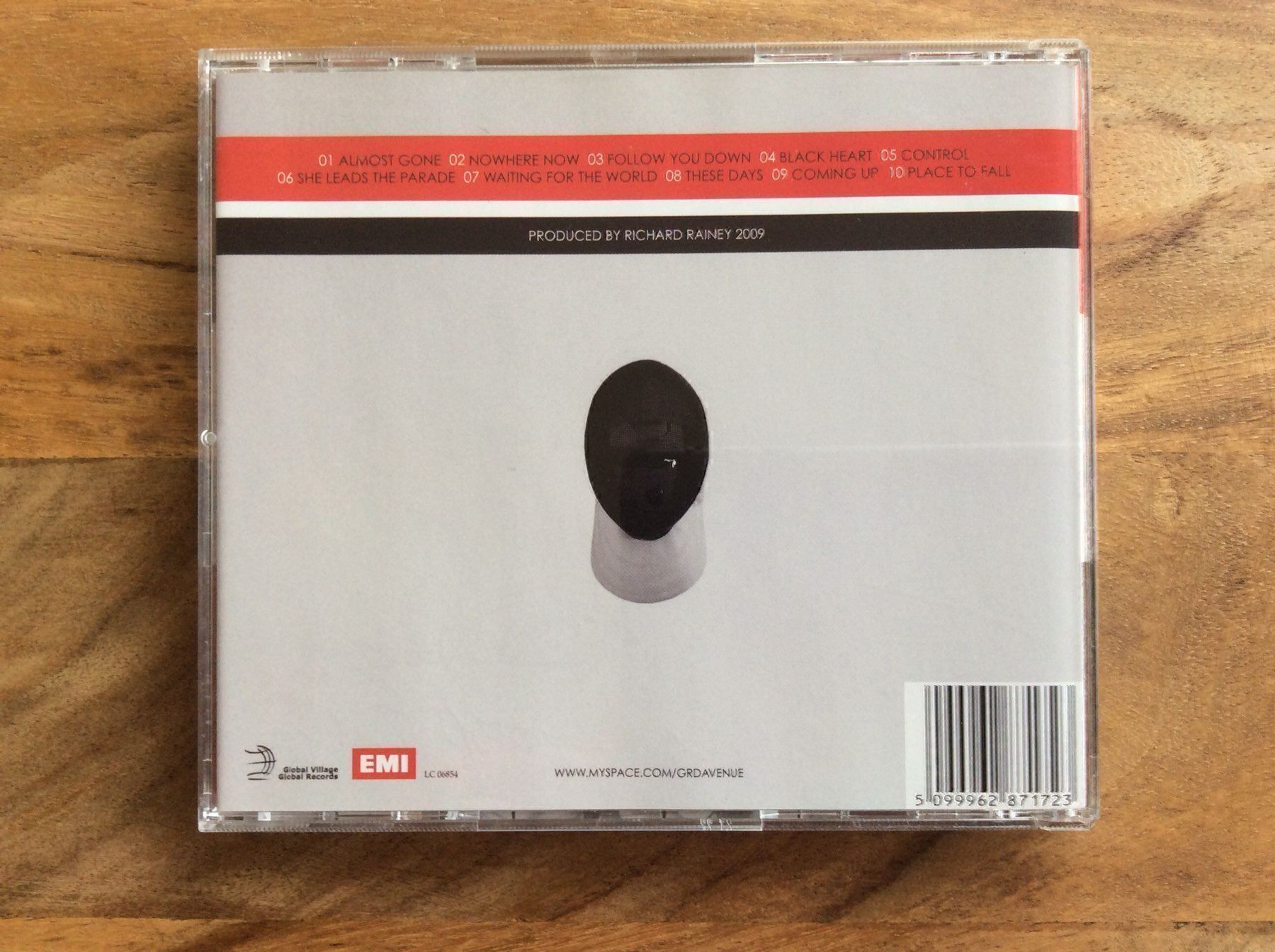 CD: CD Grand Avenue / Place To Fall – Usato da Horgen venduto da flyingpenguin2000 2