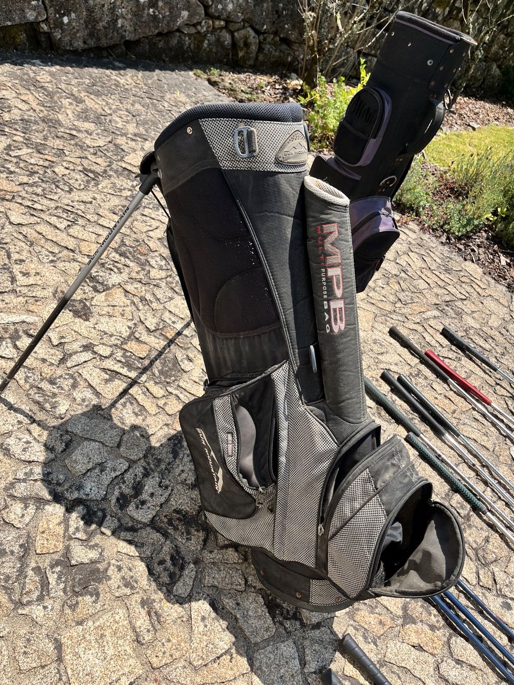 Schläger & Sets: Diverse gebrauchte Golfschläger und Bags – Gebraucht aus Lufingen von silirino 6