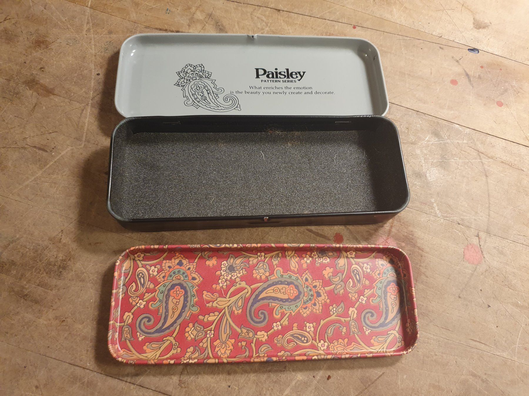 Astucci : Paisley Stiftetui – Usato da Zürich venduto da loosebone 1