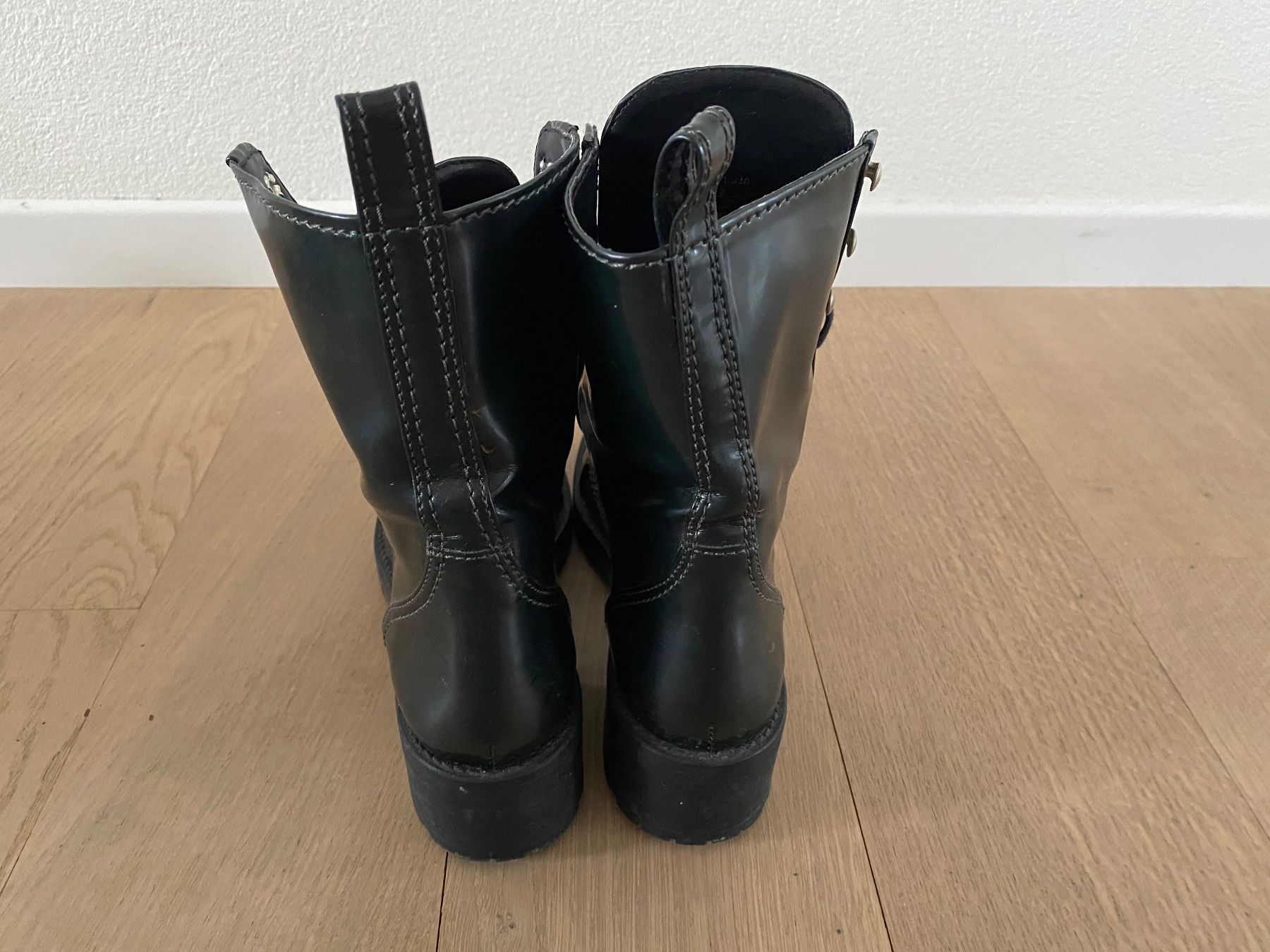 Zara Scarpe da donna: Stiefelette dunkelgrün (Gr. 39) – Usato da Schlieren venduto da vivid_wrld 2