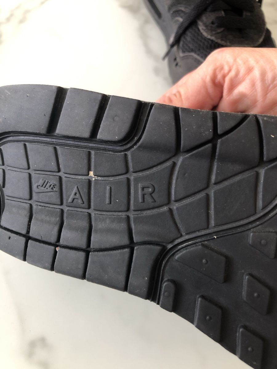 Damenschuhe: Nike Turnschuhe Gr.37,5 – Gebraucht aus Rüfenacht von lilly_67 2