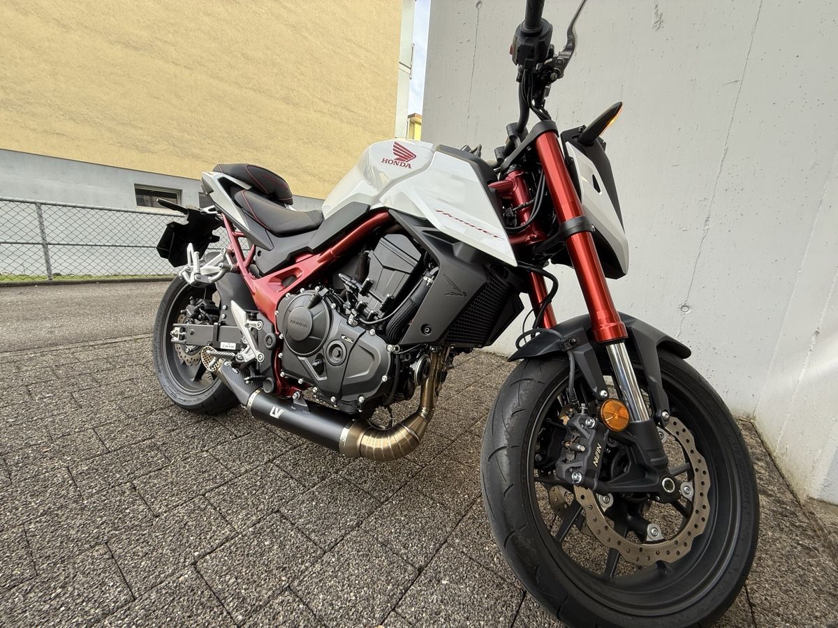 Honda Strada: Honda CB750 Hornet 2024 – Nuovo (secondo la descrizione) da Luzern venduto da dav_2rql 1