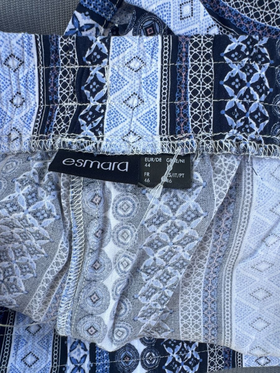 Pantaloni: Shorts Neu (44) – Nuovo e nell'imballaggio originale da Vezia venduto da sidu03 3