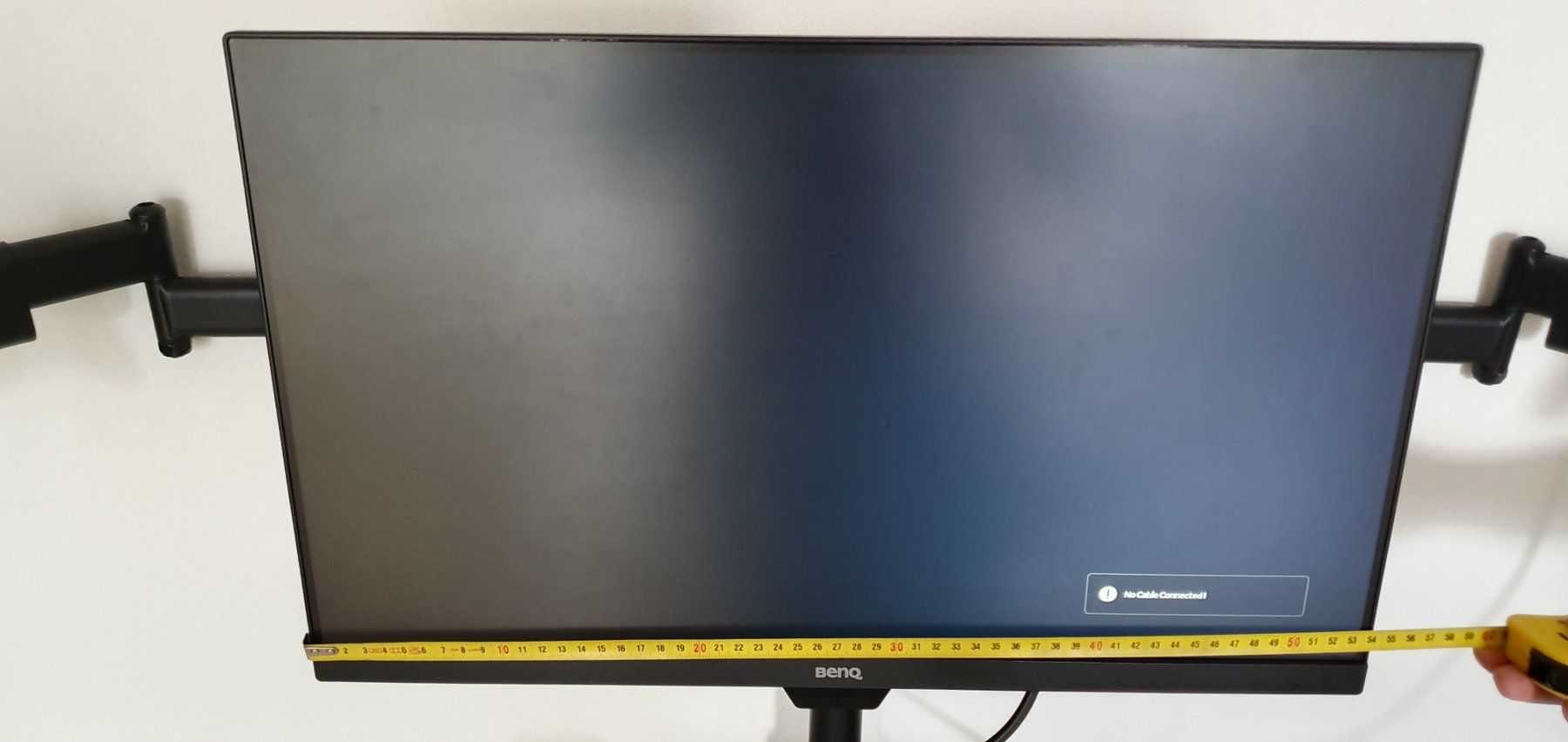 BenQ Monitore: 1 x Bildschirm Benq  24" (Zoll) für Computer oder Gamer. – Gebraucht aus Zürich von Leica.C89 3