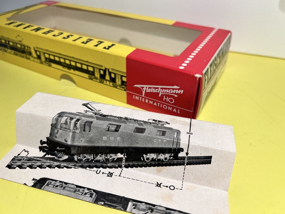 Fleischmann Modelleisenbahnen: Fleischmann SBB Re 4/4 in HO Gleichstrom  – Gebraucht aus Weinfelden von Kammerflimmern 6
