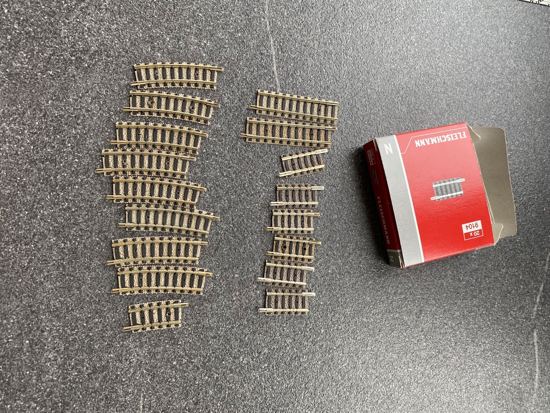 Fleischmann Modelleisenbahnen: Konvolut - Assortiment – Gebraucht aus Muraz (Collombey) von pad45 1