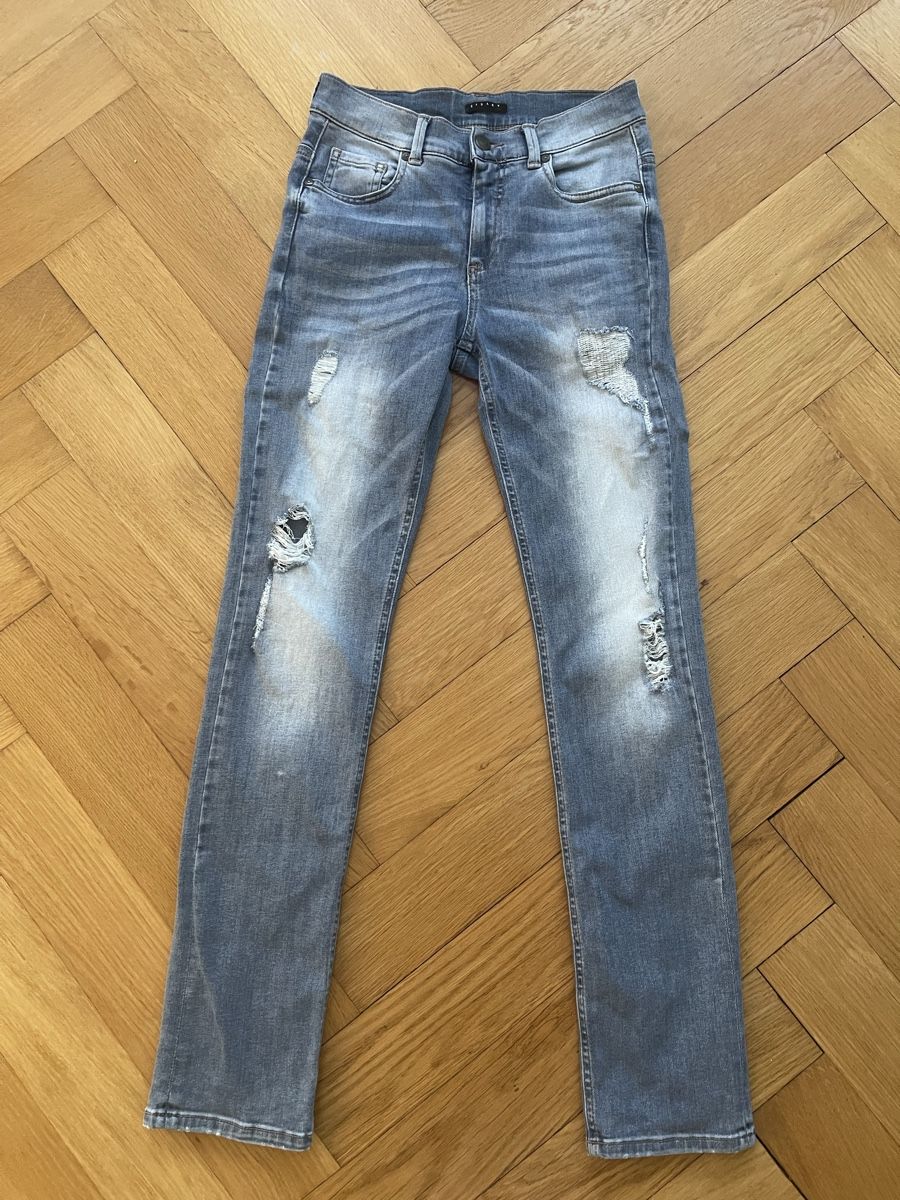 Sisley Jeans: Damen Jeans – Usato da Basel venduto da mar_8vqn 1