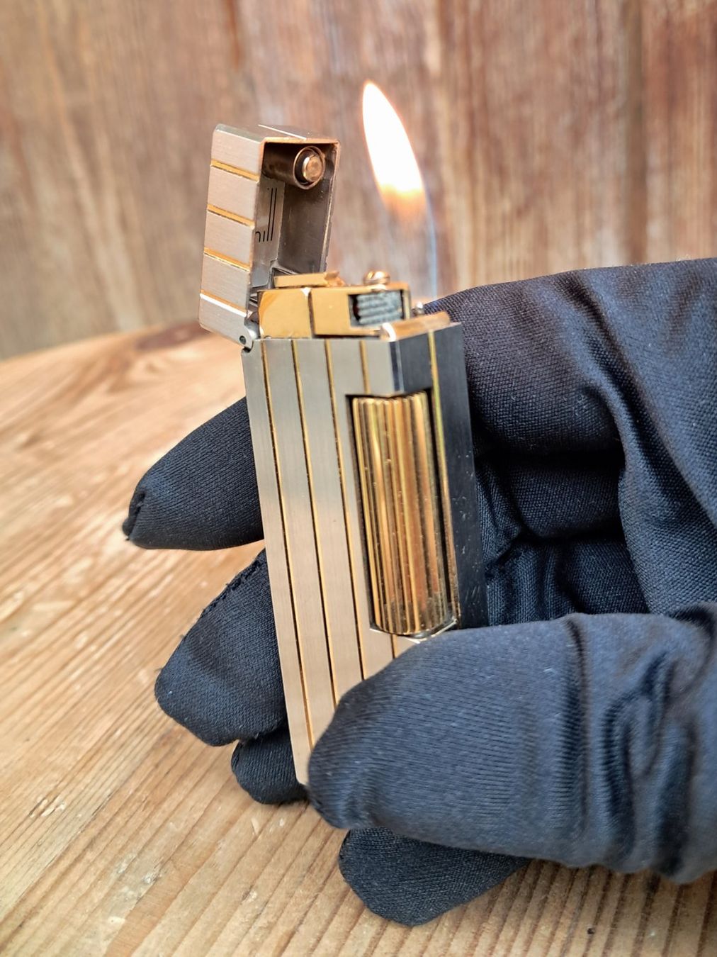 Dunhill Feuerzeuge: Dunhill Rollagas 1986 Lignes en or – Gebraucht aus Bern von Phandora