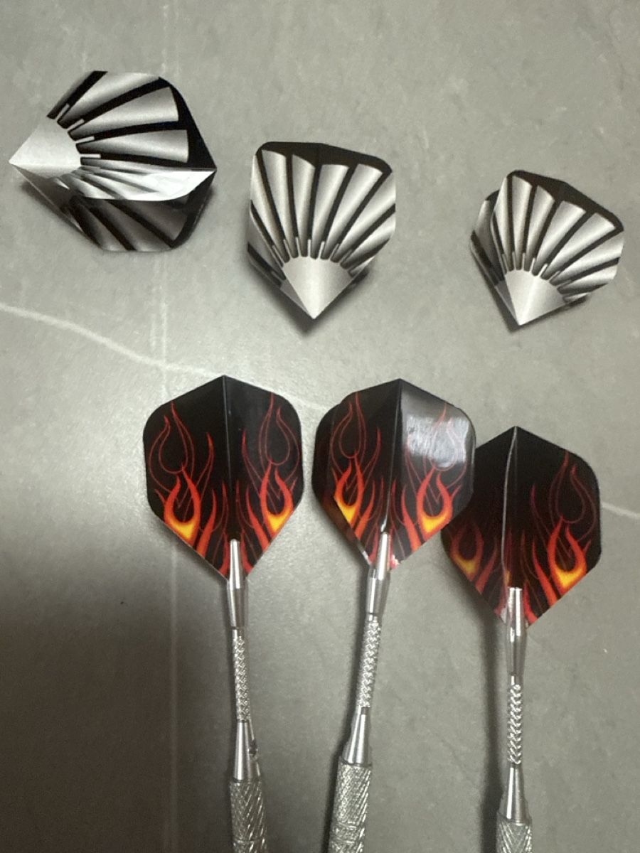 Freccette: Dart Pfeile Set - Darts mit extra Flights – Usato da Zürich venduto da Krikri21 3