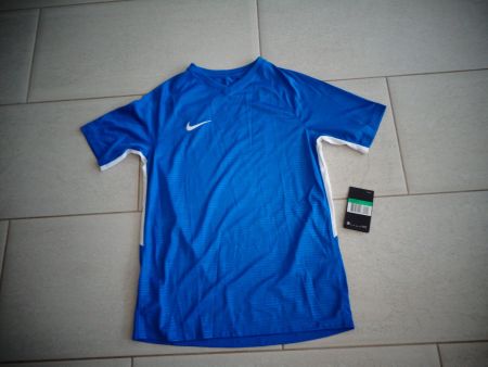 NIKE T-SHIRT GR.158/170  NEU