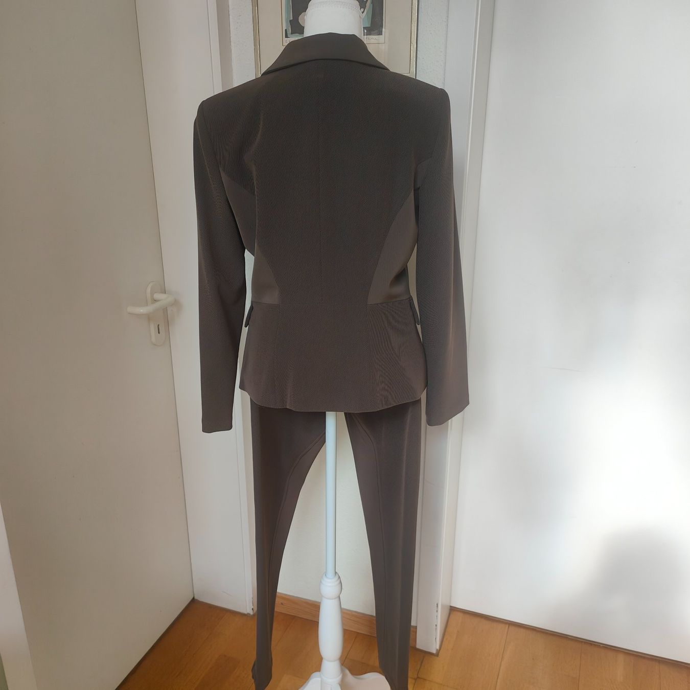 Completi & Tailleur: Hosen Anzug – Usato da Zürich venduto da Mumpfi9 2