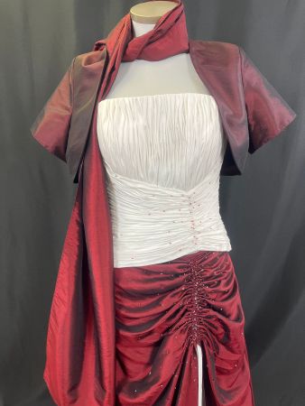 Abendkleid zweifarbig rot weiss mit Stola Grösse 44