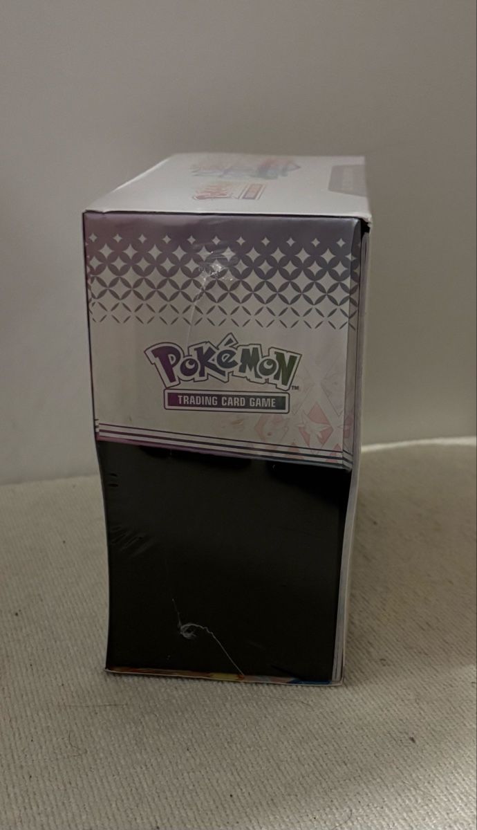 Pokémon Cartes à collectionner: Pokémon Scarlet & Violet Prismatic Evolutions ETB - EN – Neuf (Voir description) à Grand-Lancy par Mario64 2