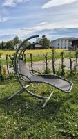 Gartenschwebeliege / Hängeliege zum Entspannen im Grünen