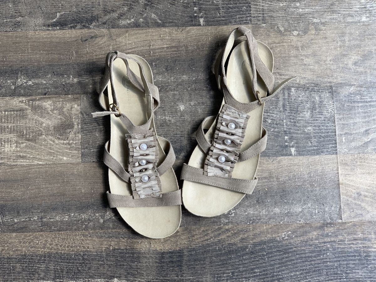 Damenschuhe: Sandales d'été élégantes, taille 40 – Gebraucht aus Courtelary von joliman