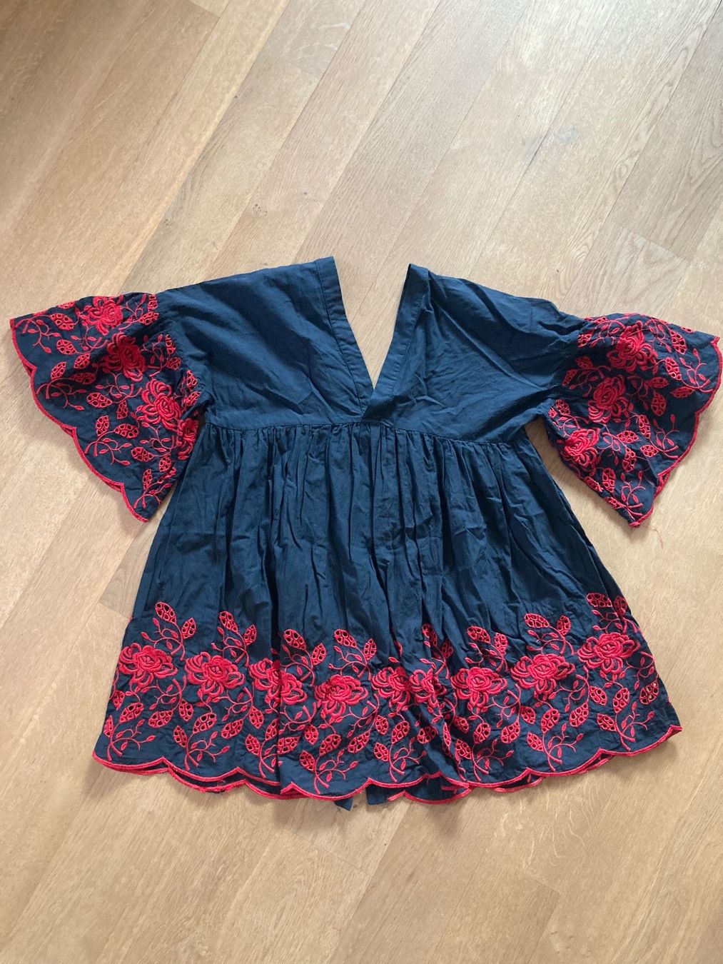 Tops: Bluse – Neu (gemäss Beschreibung) aus Zürich von san_qzr2 1