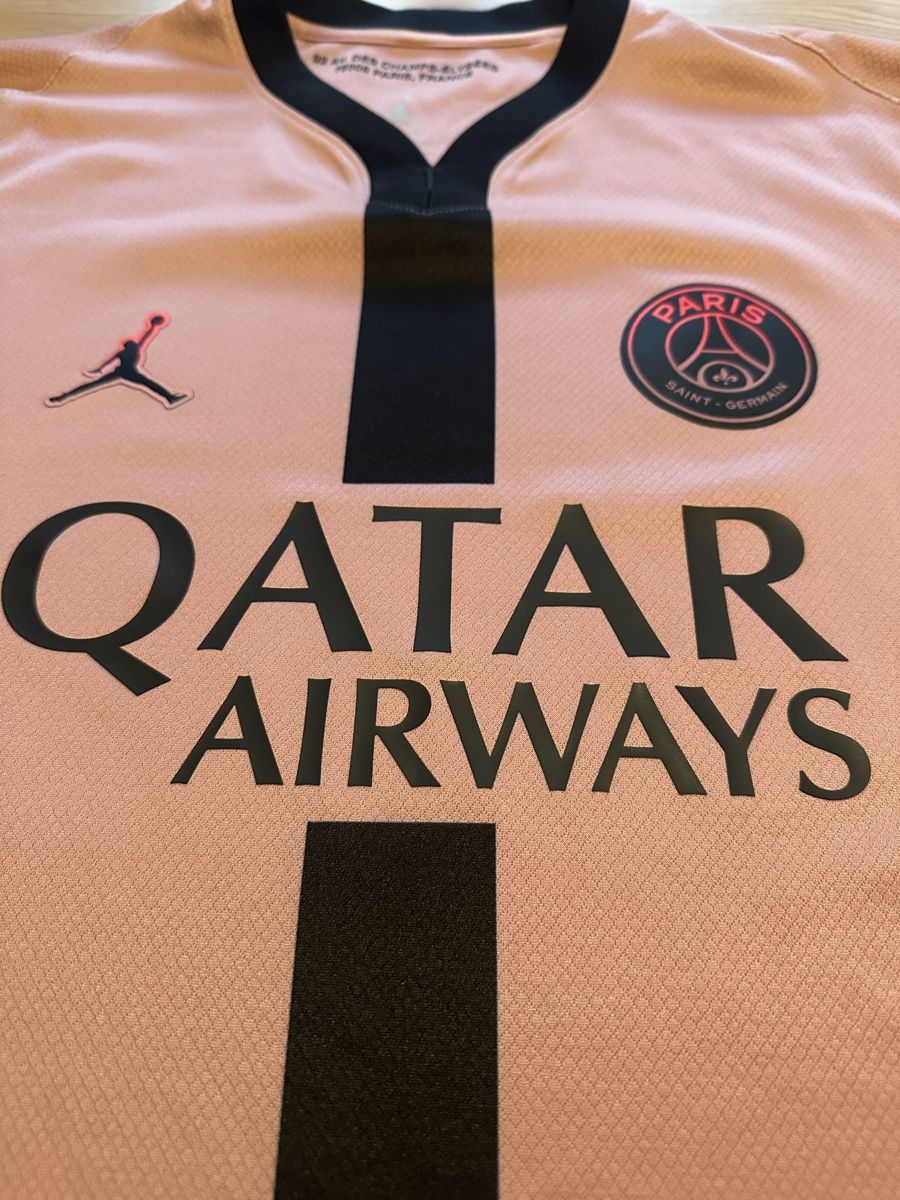 Nike Canottiere & Pantaloni: Originales PSG Trikot Nike – Nuovo (secondo la descrizione) da Unterseen venduto da MyJerseys 4