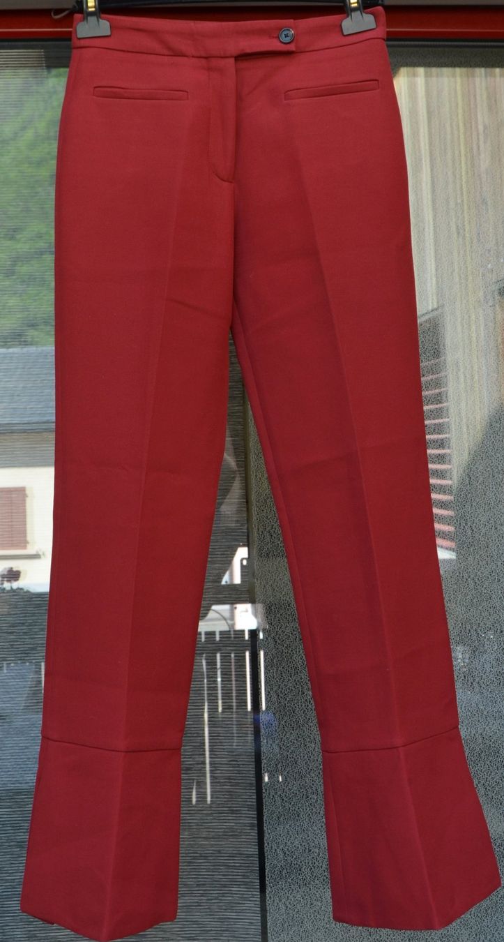 Fendi Pantaloni: Fendi Hose / pantalon .38 – Usato da Collonges venduto da arashee 1