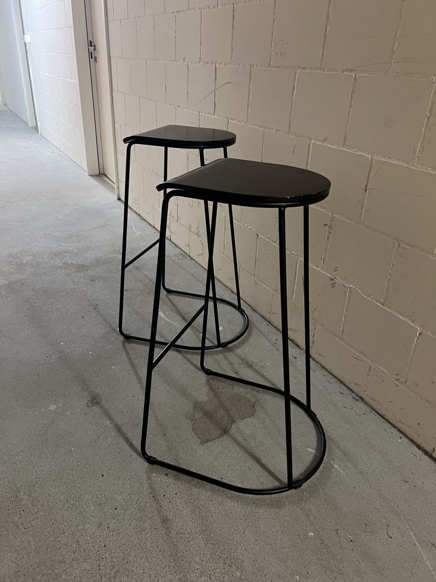 Hocker: 2 Barhocker, Schwarz  – Gebraucht aus Biel/Bienne von dani_mila 1